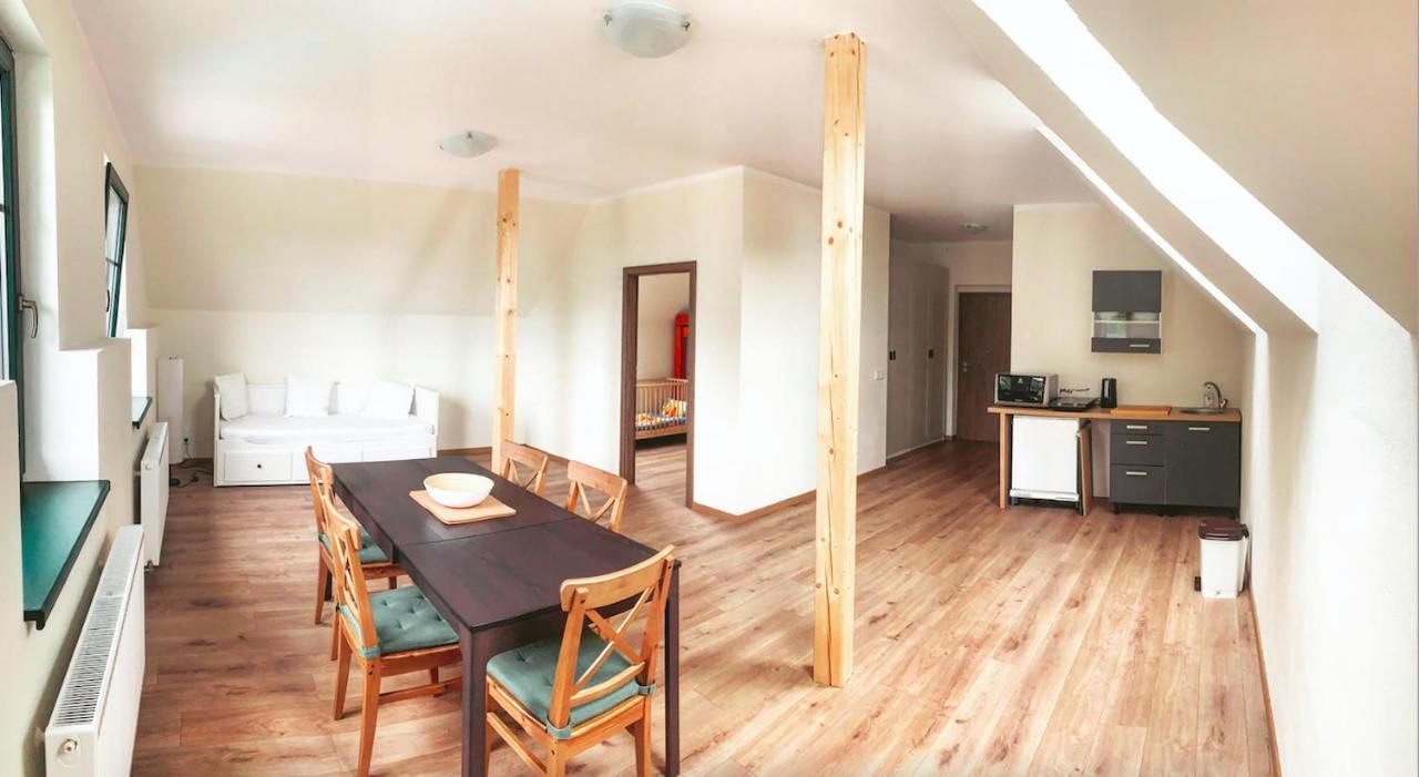 Kozakov Apartmany - Druhe Patro Tatobity Экстерьер фото